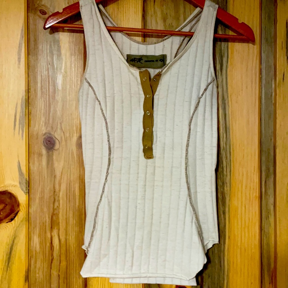 Cross fox swallow tail Henley tank